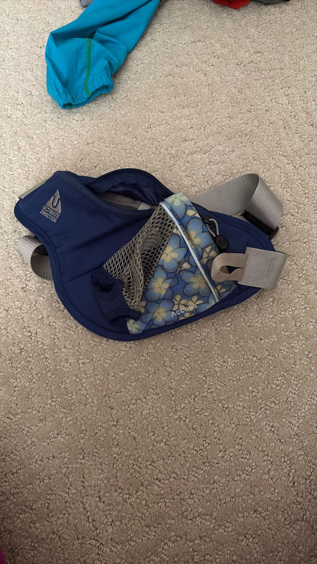 Ultimate Direction Waist Hydration Pack for running and hiking