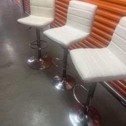 White Bar Stools 
