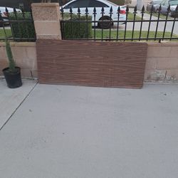 Foldable Wooden Table For Free