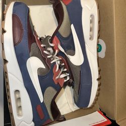 Nike AIR MAX 90 women’s10.5 /Men’s 9