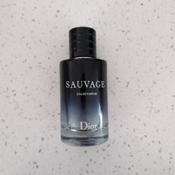 Dior Savage Eau De Parfum 