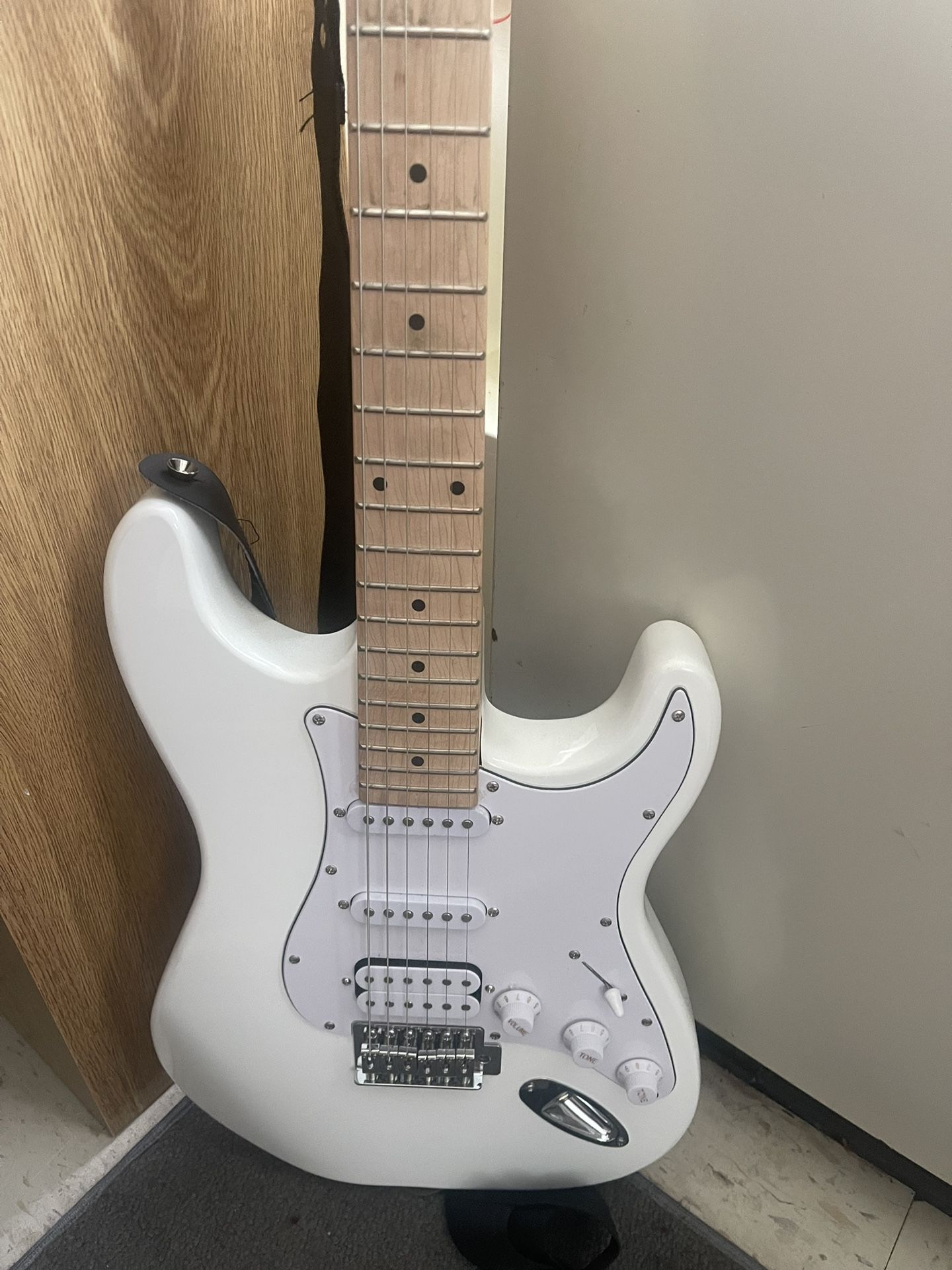 Electric Guitar 