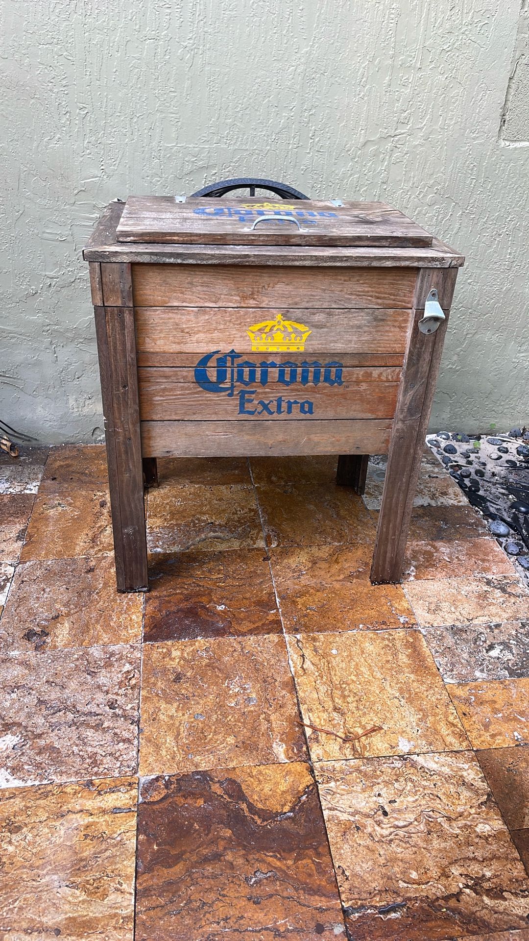Wooden Cooler