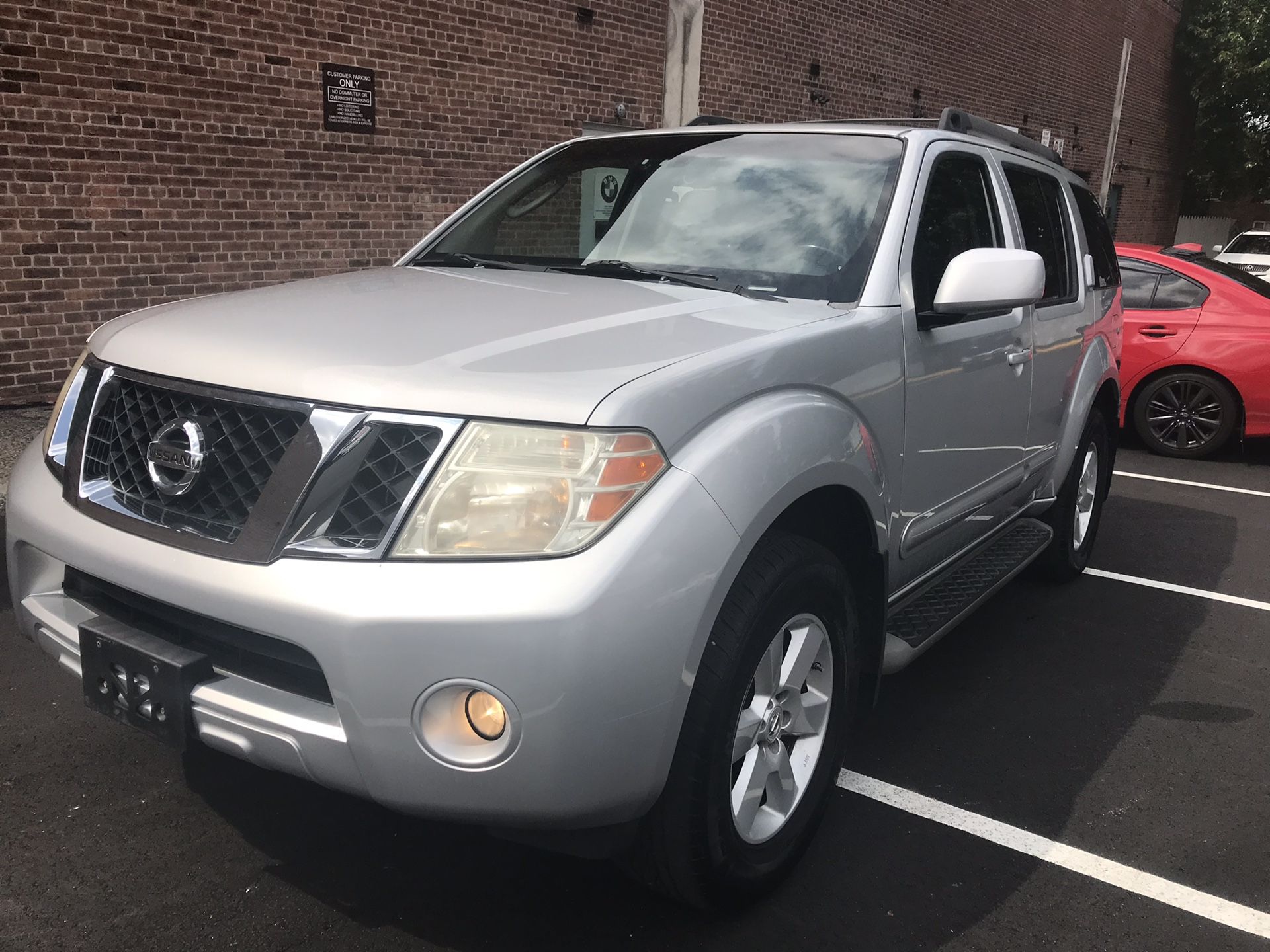 2008 NISSAN PATHFINDER | $1000/DOWN | $200/MONTH | 2 YEAR WARRANTY CAN BE MADE AVAILABLE