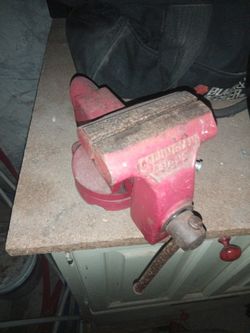 Colombian Bench Vise