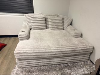 Oversize lounger