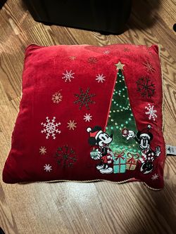 EUC Disney Christmas Mickey & Minnie Mouse Red Velvet Pillow Tree & Snowflakes