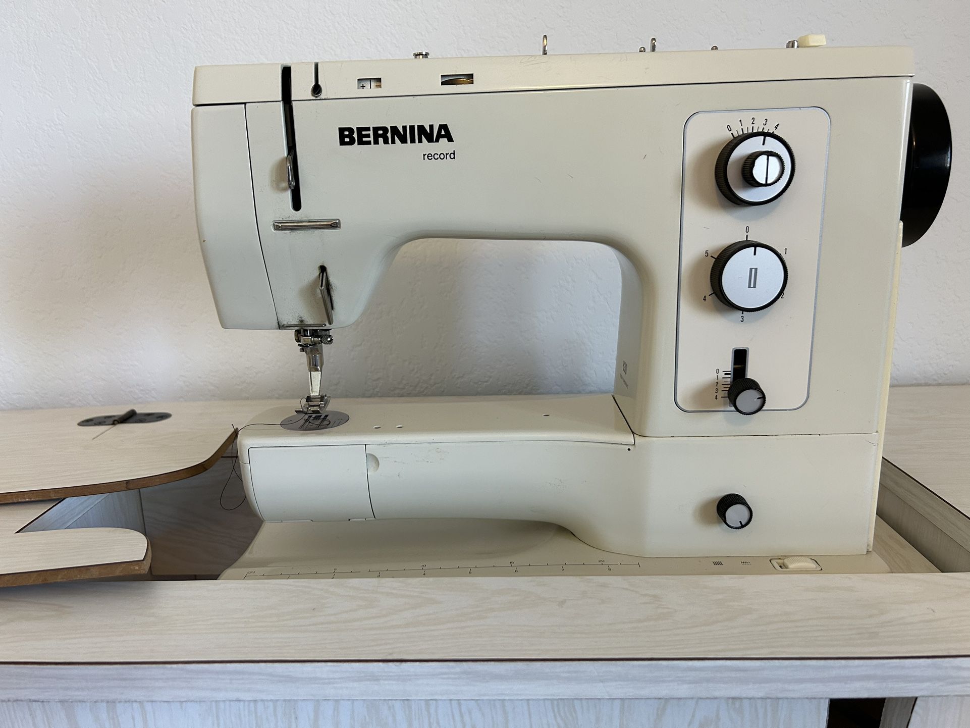 Bernina Seeing Machine With Cabinet