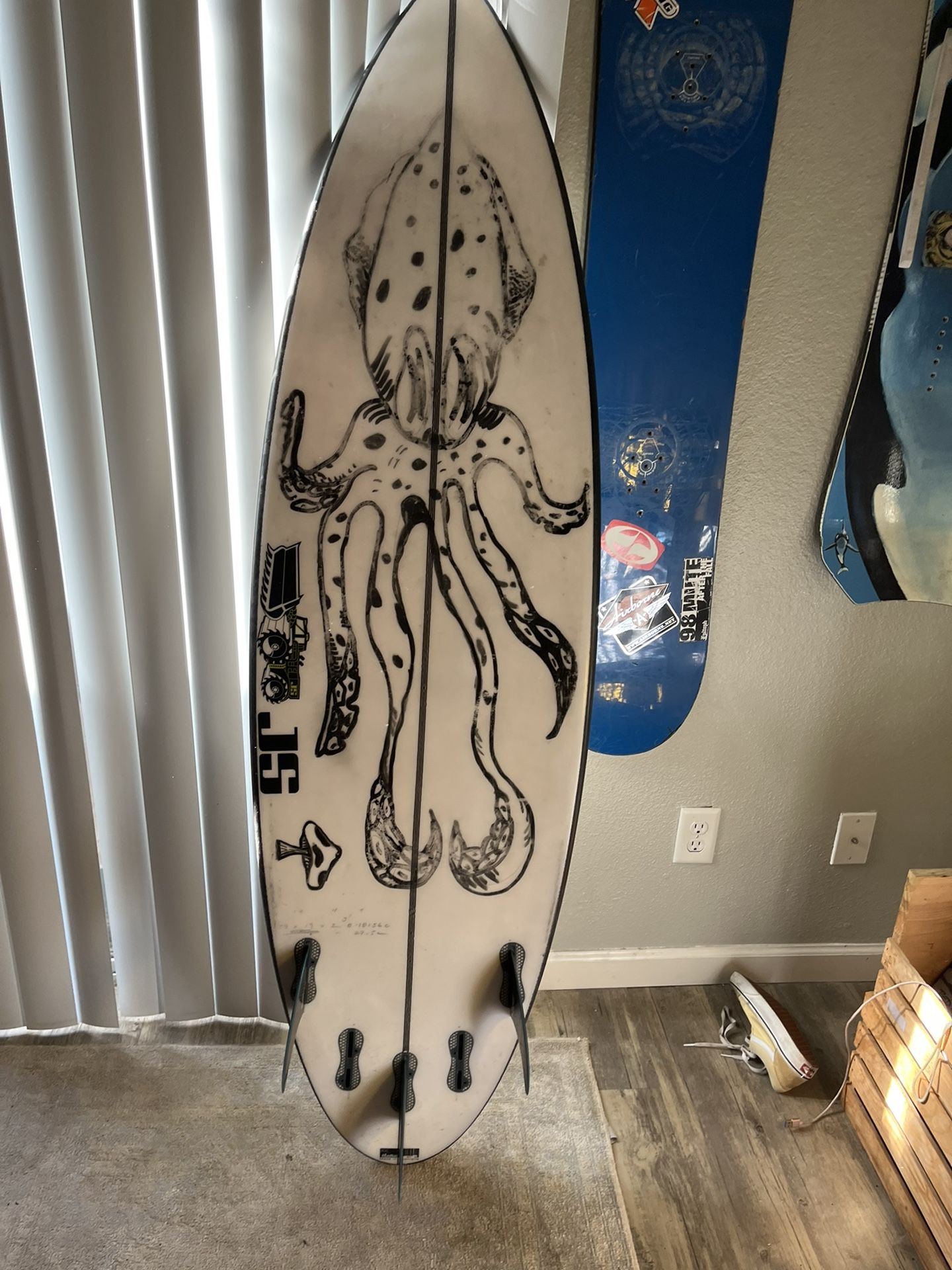 JS INDUSTRIES Monsta2020 5’9 25cl JS Monsta Box 5 9