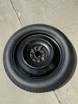 T155 70D17 Donut Tire