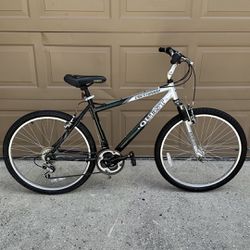 Quest Crestwood Vista 1000 Mountain Bicycle 26”  Inch Wheel Tire Shimano 21 Speed Bike