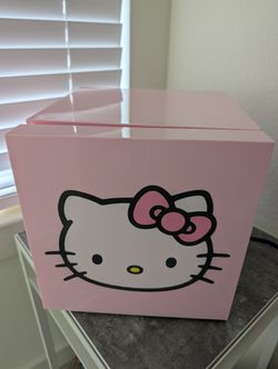 Hello Kitty Mini Fridge