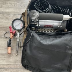 VIAIR 400P-RV - 40047 Tire Inflator Portable Air Compressor with RV Inflation Gun, 90 Degree Chuck | 12V Tire Pump Air Compressor Portable Heavy Duty 