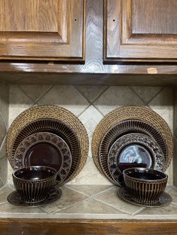 Thanksgiving Setting For 2 Vintage Parthenon Pattern