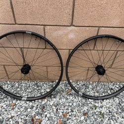 Carbon crank Brothers Wheelset Mullet Bicycle Mountain Bike YT Yeti Specialized NEW!! 29” 27.5” Wheels 