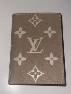 Monogram Wallet Passport 