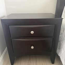 Stanley Night Dresser