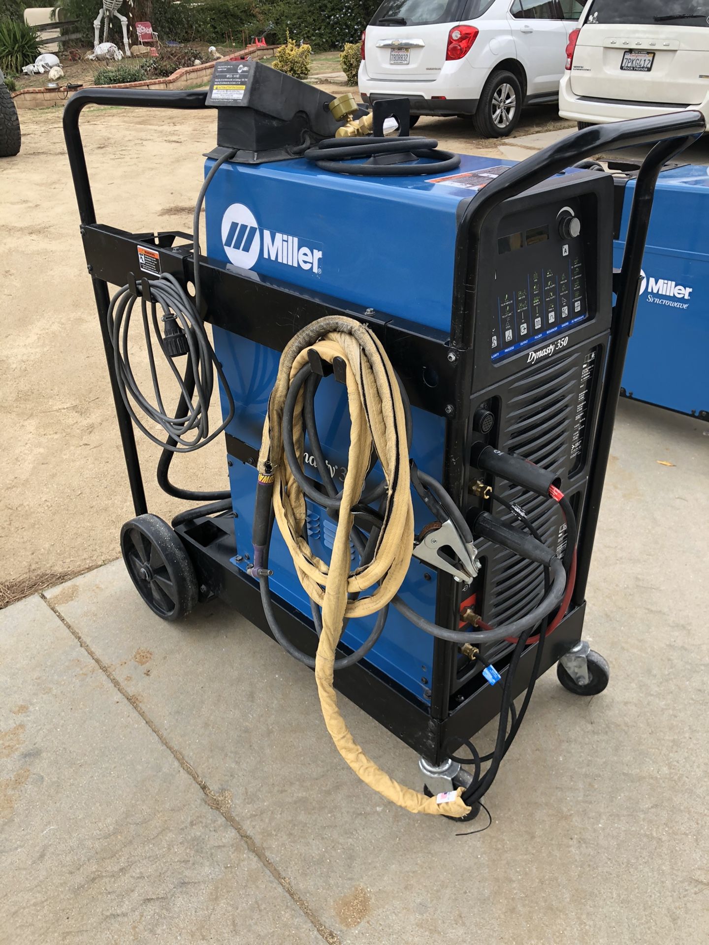 Miller Dynasty 350 Tigrunner welder water cooled new torch etc for Sale