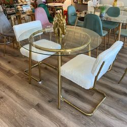 Dining Table Set Gold Glass Fluffy 