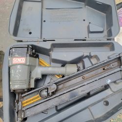 Senco SN60 Framing Nailer Nail Gun w Original Case
