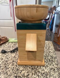 Nutrimill Harvest Grain Mill