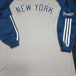 Adidas New York Yankees Longsleeve Crewneck Sweater 