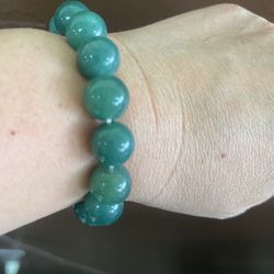 Beautiful Jade Stone Bracelet New For Sale