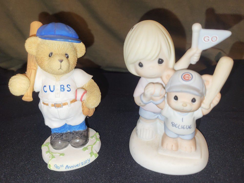 Chicago Cubs precious moments Moms always Support and Cherished Teddies # 03496 clark Addison 2004