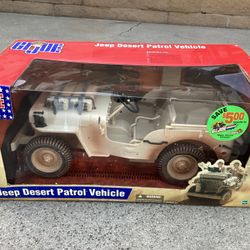 2002 G.I. Joe Willys Jeep Desert Patrol Vehicle Hasbro 53311 Truck for 12" 1/6 Figs
