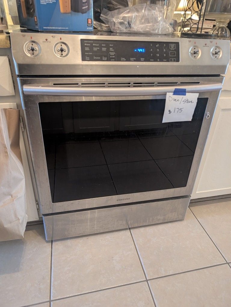 Oven