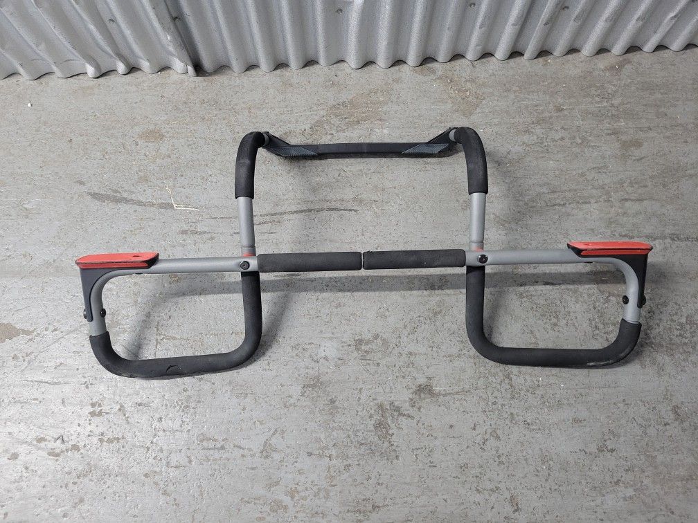 Doorway Pull Up Bar