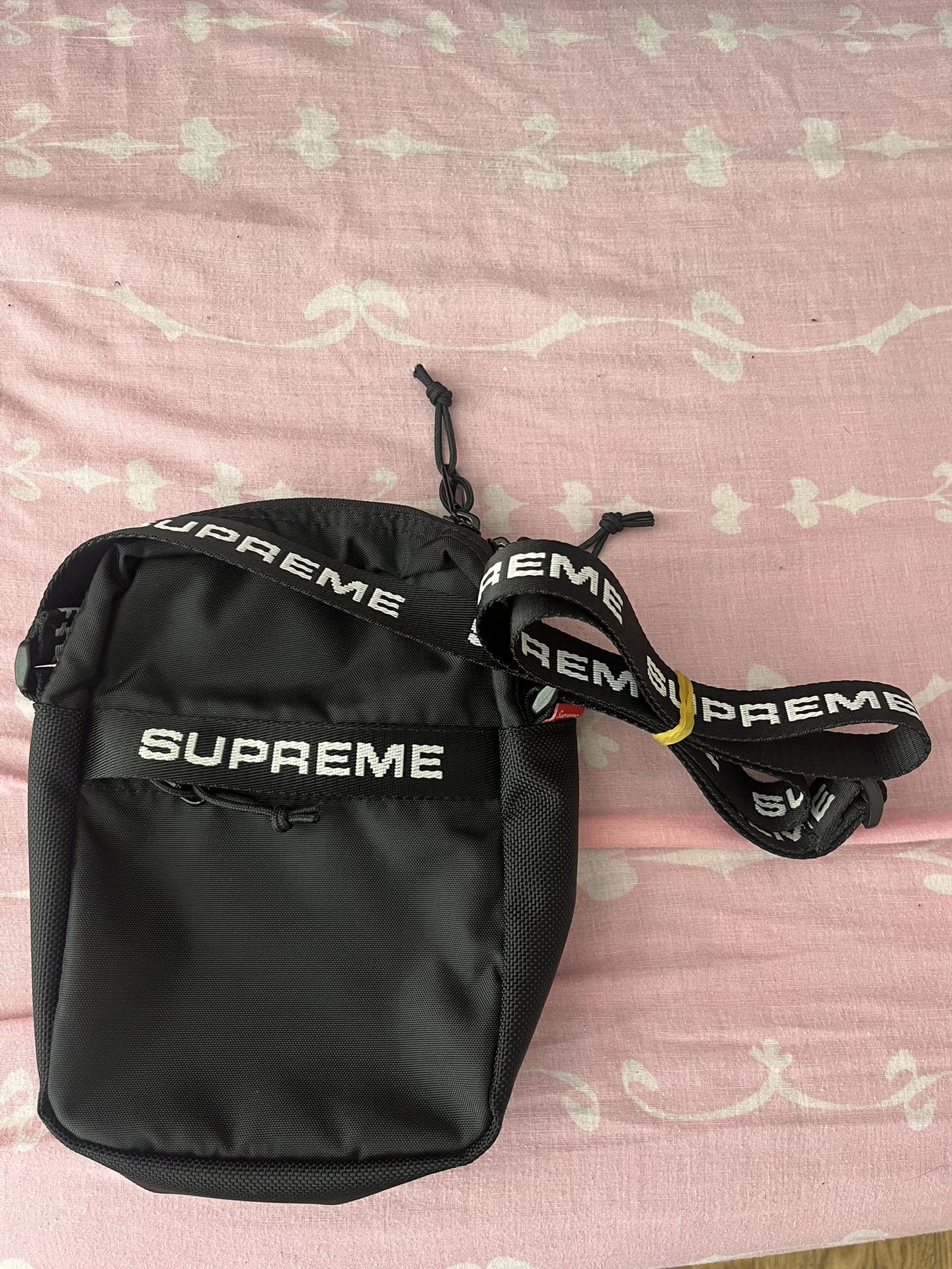 SUPREME BAG