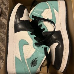 Air Jordan 1