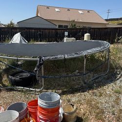 Trampoline