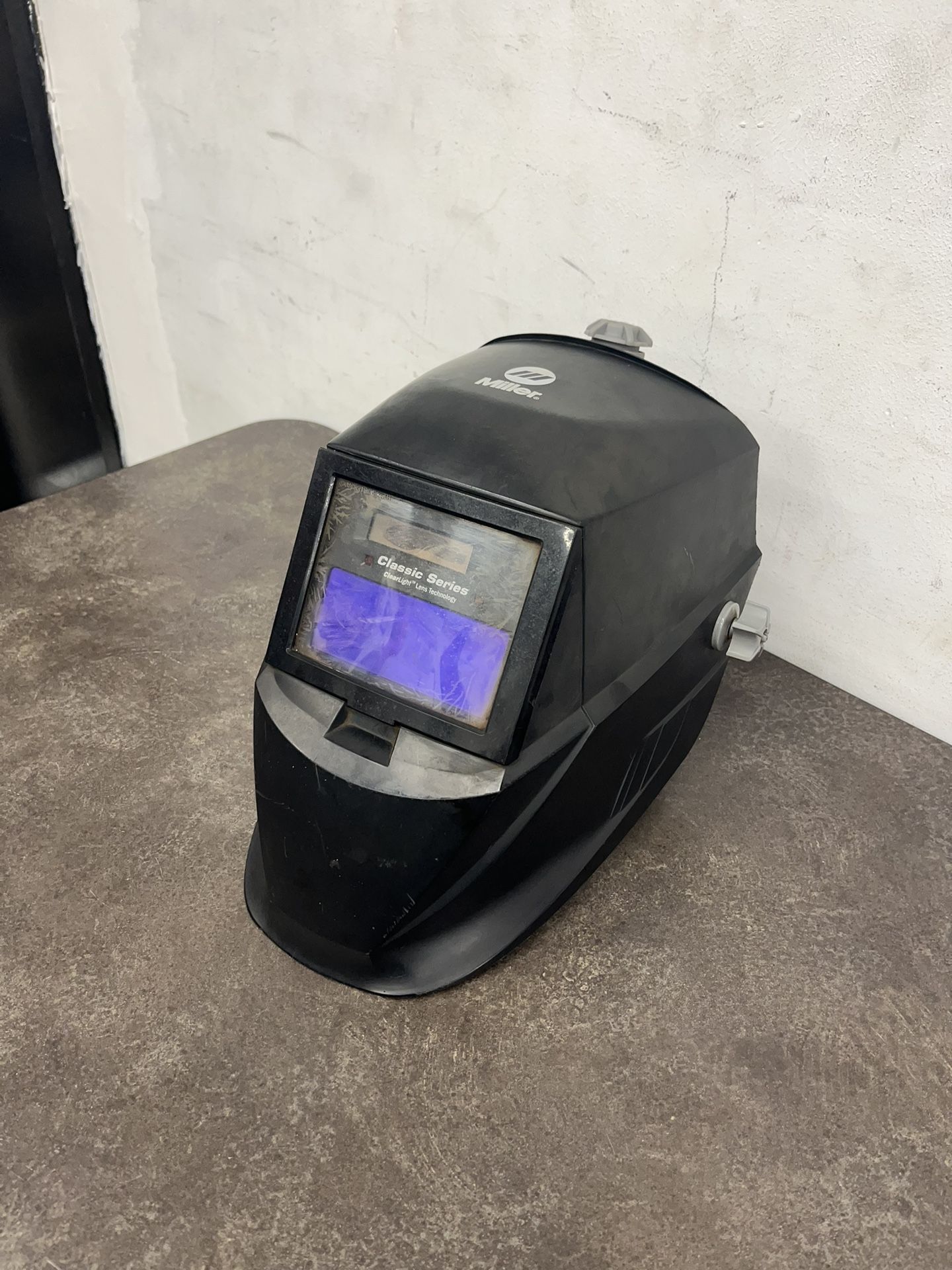 Miller 288809-A Miller Classic Series Welding Helmet