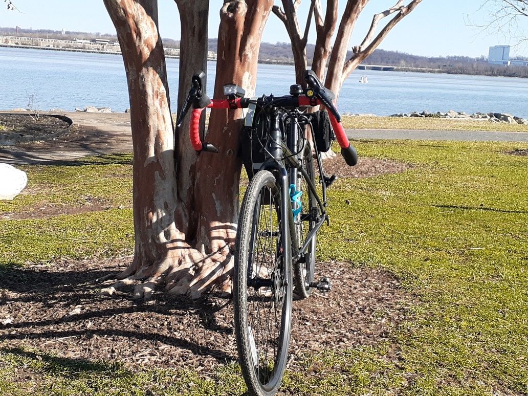 Gravel bike