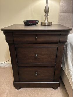 Bassett Night Stands