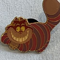 DS Alice in Wonderland 45th Anniversary Commemorative Tin Set Cheshire Cat Pin