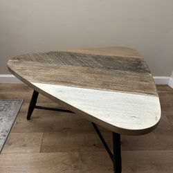 Living Spaces Coffee Table