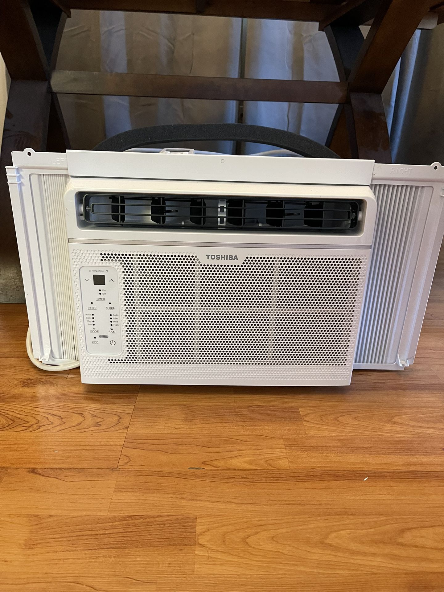 Toshiba Window 6000 BTU Window Air Conditioner