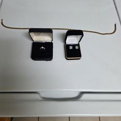 14kt White Gold CZ Princess Cut Ear Rings