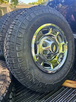 Chevy 2(contact info removed) oem wheels Firestone rubbers LT285/70R17 Destination X/T