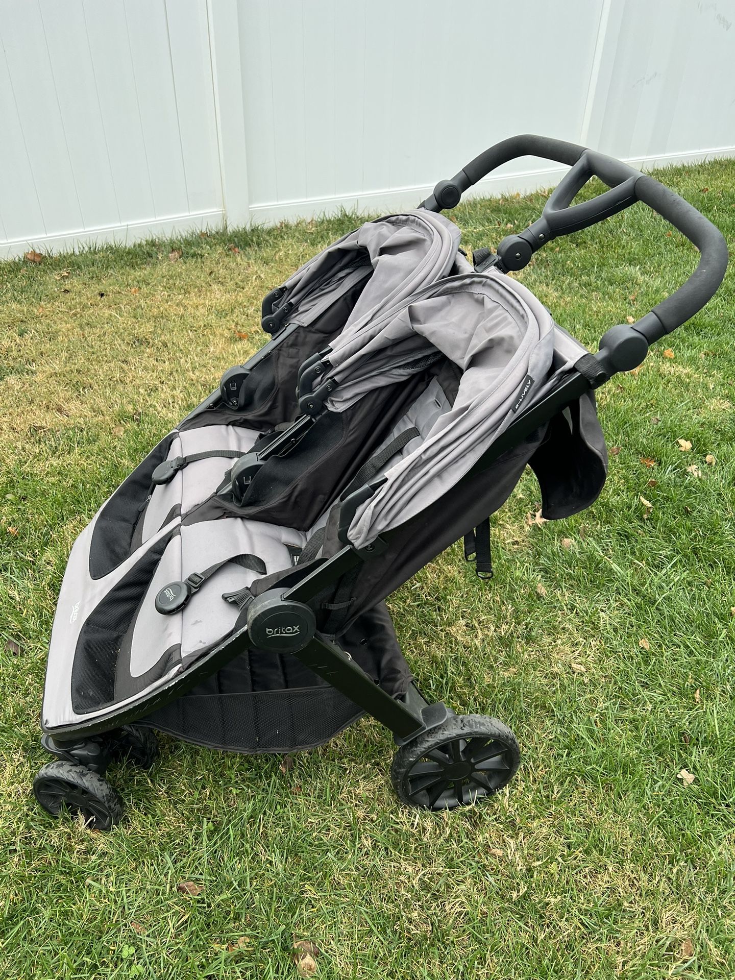 Britain Double Stroller