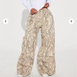 NEW Fashion Jeans Size 5