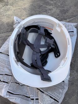 15 cascos de construcción tamaño large $8 cada 1 o 3 x $20