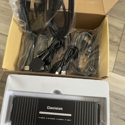 Daoistek 8k Displayport Dual Monitor KVM Switch