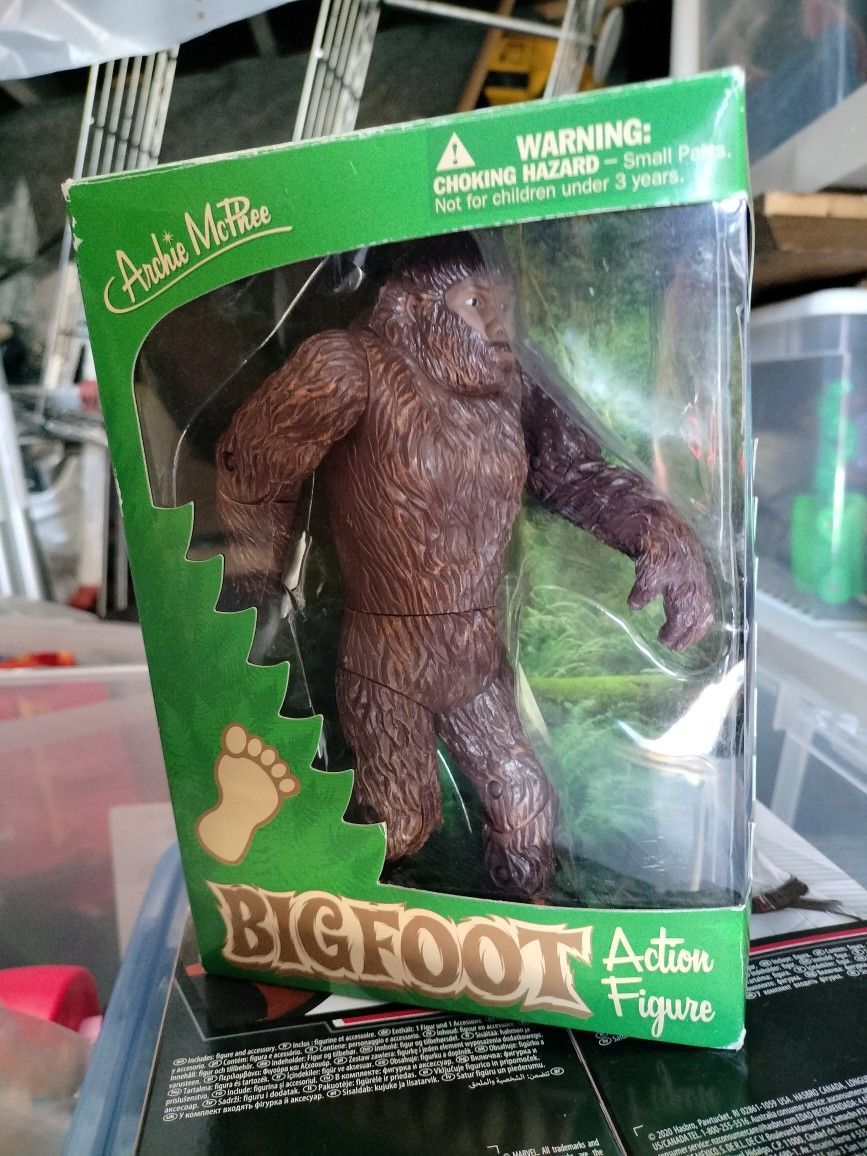 7-2/4" Big Foot Action Figure - New In Box