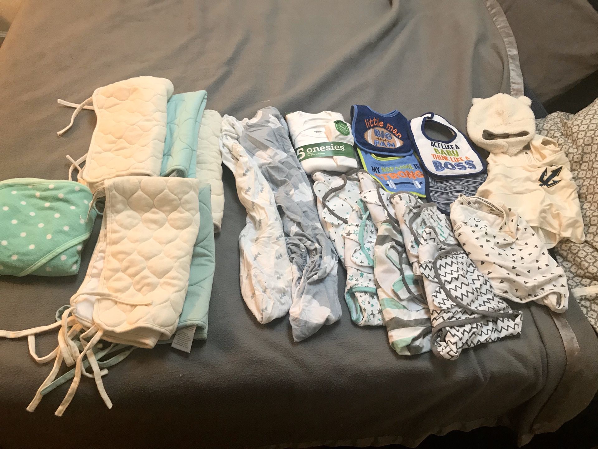 Baby bundle barely used, disposable nursing pads & diapers