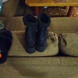 Brand New Dkny Boots Size 8