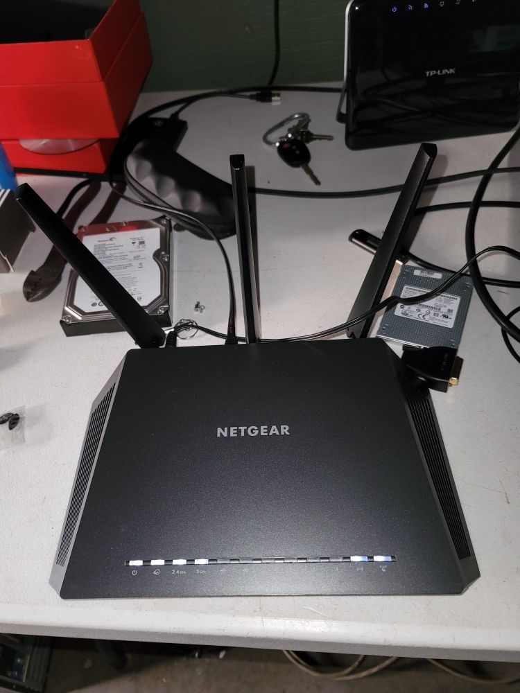 R7000 Ac 1900 netgear router dual band 5g / 2g muy bueno 👌